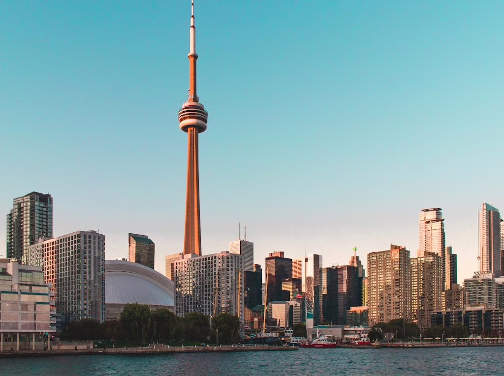 Tourism & Leisure in Canada: A Complete Bachelor’s Guide